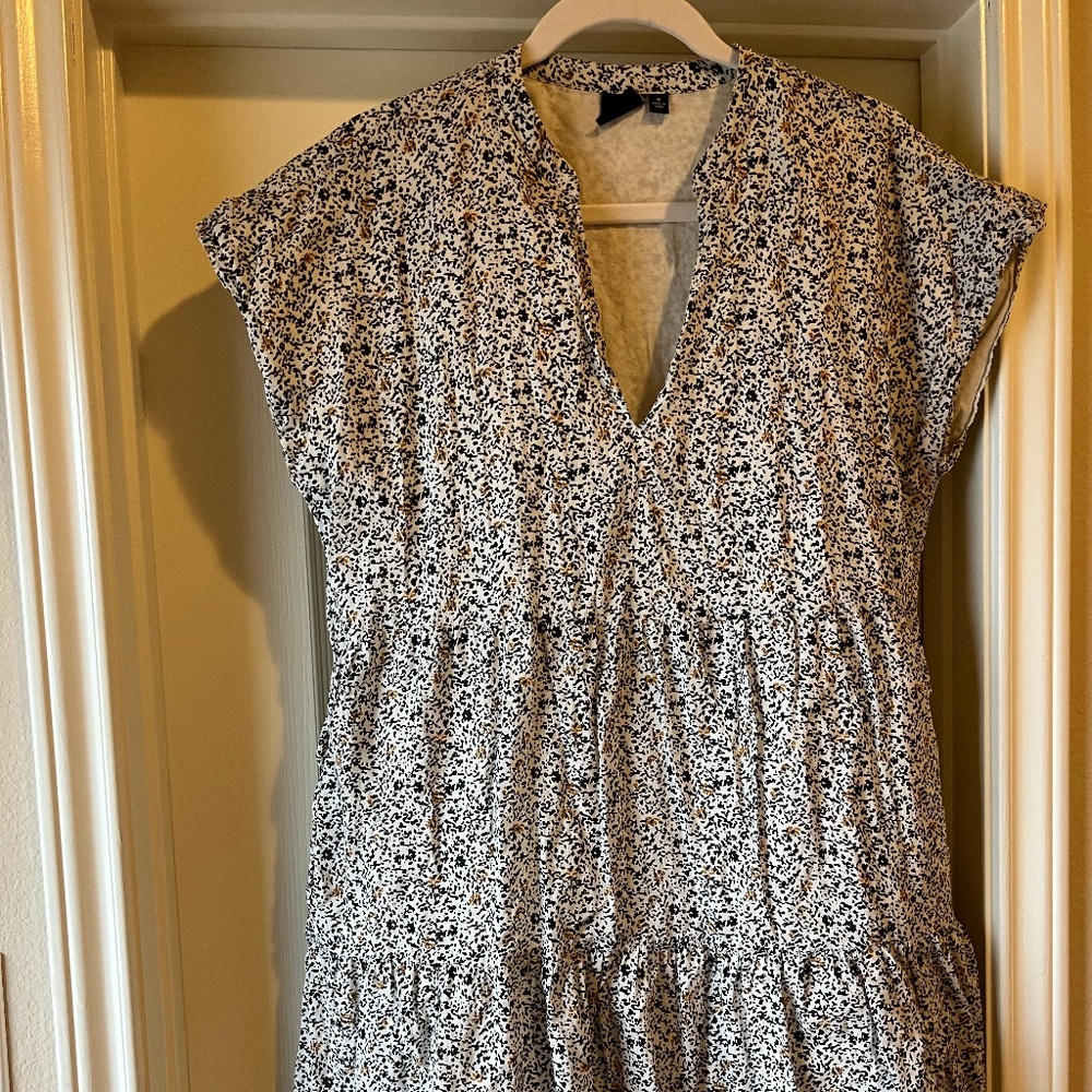 Gap lined floral mini dress